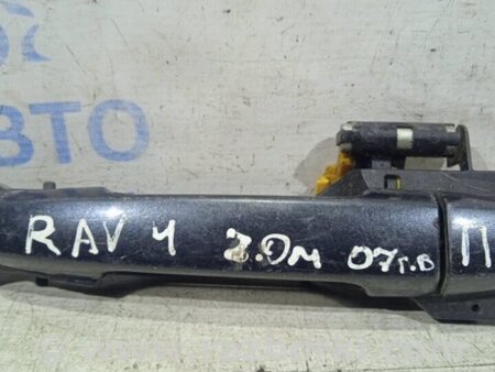 ФОТО Ручка двери внешняя передняя левая для Toyota RAV-4 (05-12) Киев