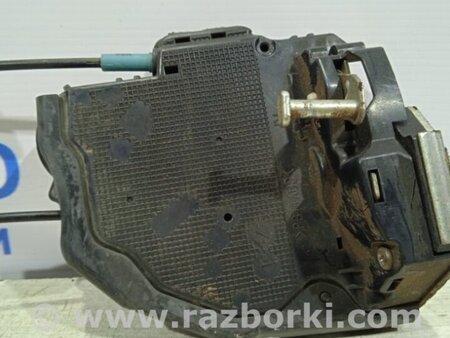 ФОТО Замок двери задний правый для Toyota RAV-4 (05-12) Киев