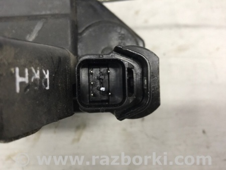 ФОТО Замок двери передний правый для SsangYong Kyron Киев