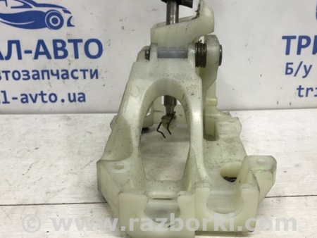 ФОТО Кулиса переключения МКПП для Toyota RAV-4 (05-12) Киев