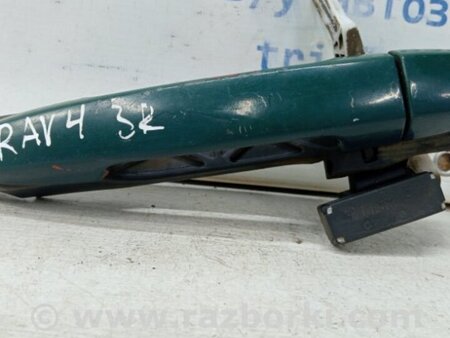 ФОТО Ручка двери внешняя задняя правая для Toyota RAV-4 (05-12) Київ