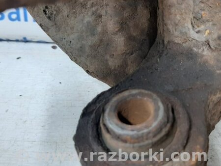 ФОТО Цапфа задняя правая со ступицей для Suzuki Grand Vitara Київ