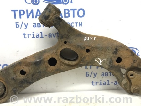ФОТО Рычаг правый для Toyota RAV-4 (05-12) Київ