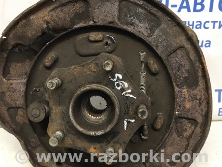 ФОТО Цапфа задняя левая со ступицей для Suzuki Grand Vitara Київ