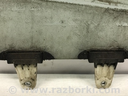 ФОТО Стекло двери переднее правое для Suzuki Grand Vitara Киев