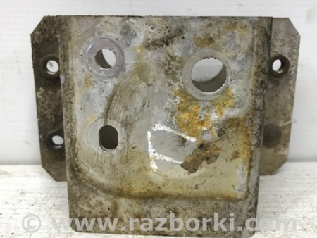 ФОТО Кронштейн усилителя заднего бампера для Toyota RAV-4 (05-12) Київ