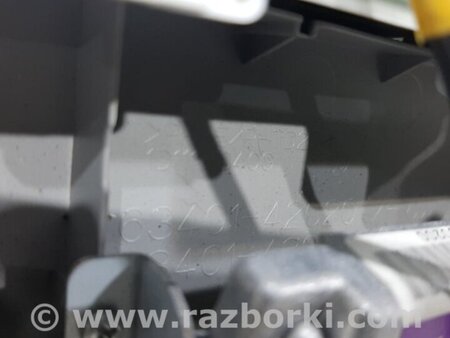 ФОТО Плафон передний для Toyota RAV-4 (05-12) Київ