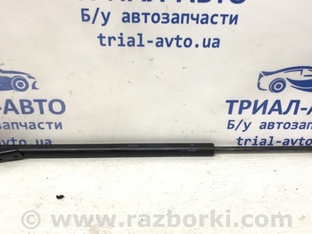 ФОТО Амортизатор капота для Toyota RAV-4 (05-12) Київ