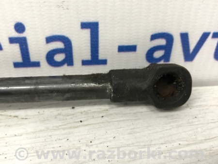 ФОТО Амортизатор капота для Toyota RAV-4 (05-12) Київ