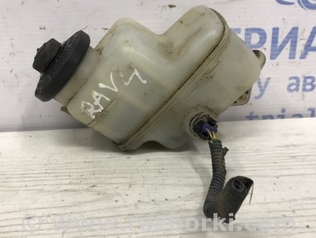 ФОТО Бачок главного тормозного цилиндра для Toyota RAV-4 (05-12) Київ