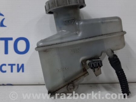 ФОТО Бачок главного тормозного цилиндра для Suzuki Grand Vitara Київ