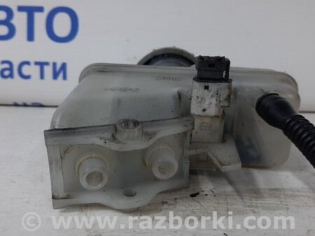 ФОТО Бачок главного тормозного цилиндра для Suzuki Grand Vitara Київ