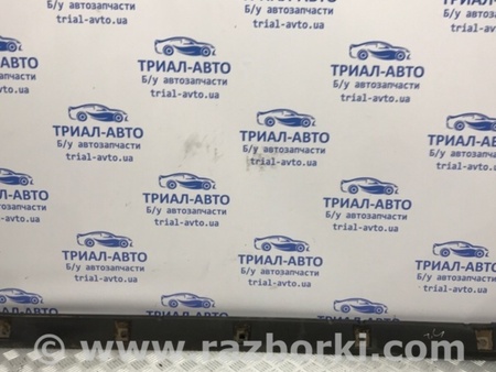 ФОТО Накладка порога внешняя левая для Suzuki Grand Vitara Киев