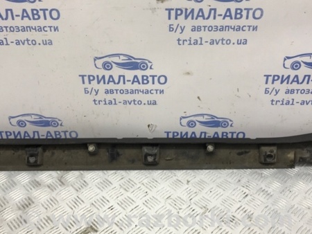 ФОТО Накладка порога внешняя правая для Suzuki Grand Vitara Киев