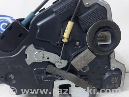 ФОТО Замок двери передний правый для Suzuki Grand Vitara Київ