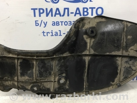 ФОТО Подкрылок задний левый для Toyota RAV-4 (05-12) Київ