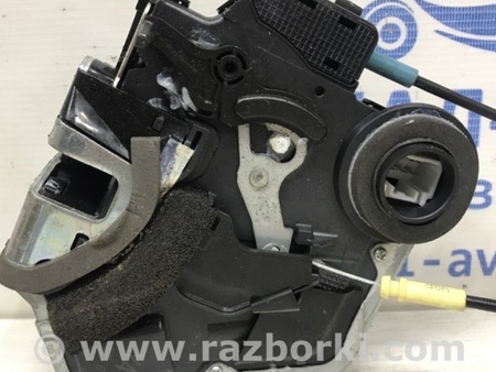 ФОТО Замок двери задний правый для Toyota RAV-4 (05-12) Київ