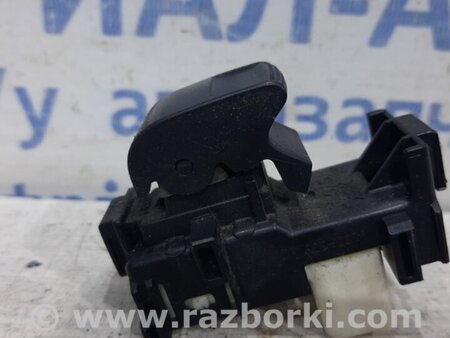 ФОТО Кнопка стеклоподъемника для Toyota RAV-4 (05-12) Київ