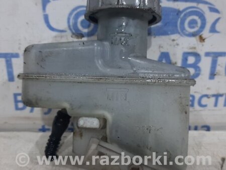 ФОТО Бачок главного тормозного цилиндра для Suzuki Grand Vitara Київ