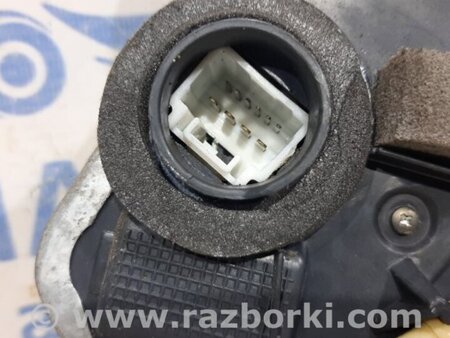 ФОТО Замок двери передний правый для Suzuki Grand Vitara Киев