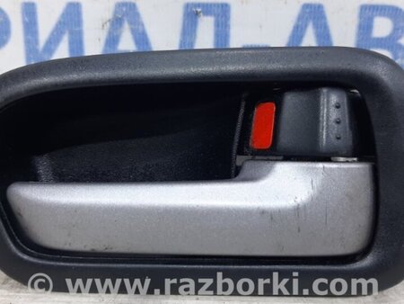 ФОТО Ручка двери внутренняя правая для Suzuki Grand Vitara Киев