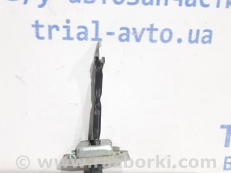 ФОТО Ограничитель двери задний правый для Toyota RAV-4 (05-12) Київ