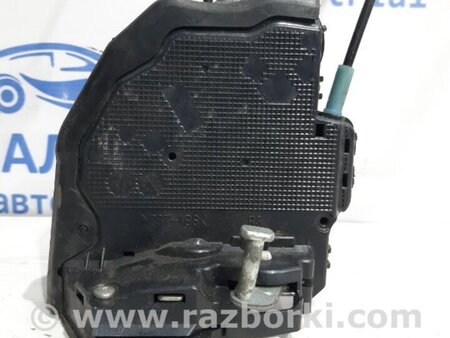 ФОТО Замок двери задний правый для Toyota RAV-4 (05-12) Київ