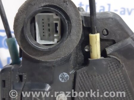 ФОТО Замок двери задний правый для Toyota RAV-4 (05-12) Київ