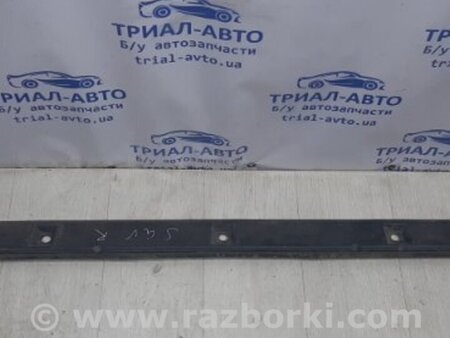 ФОТО Накладка порога внешняя правая для Suzuki Grand Vitara Київ