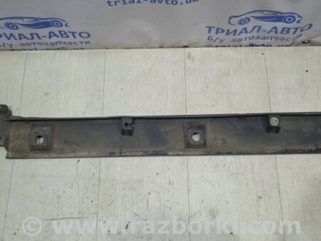 ФОТО Накладка порога внешняя правая для Suzuki Grand Vitara Киев