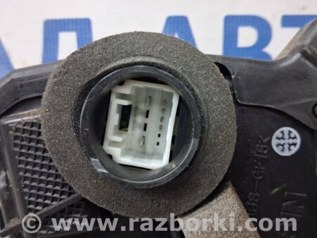 ФОТО Замок двери передний правый для Suzuki Grand Vitara Київ