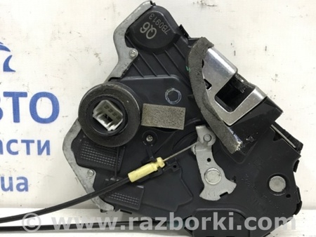 ФОТО Замок двери передний правый для Toyota RAV-4 (05-12) Київ