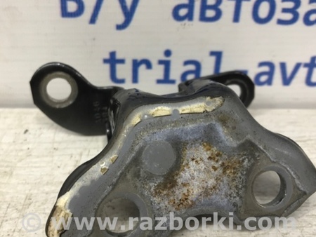 ФОТО Петля двери задней правой верхняя для Toyota RAV-4 (05-12) Київ