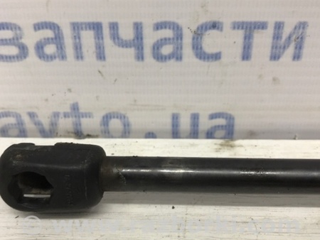 ФОТО Амортизатор крышки багажника для Hyundai Santa Fe CM (05-12) Київ