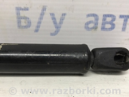 ФОТО Амортизатор крышки багажника для Hyundai Santa Fe CM (05-12) Київ