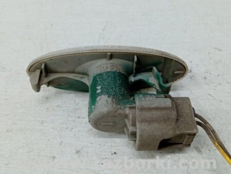 ФОТО Повторитель поворотника для Toyota RAV-4 (05-12) Київ