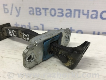 ФОТО Ограничитель двери задний правый для Hyundai Santa Fe CM (05-12) Київ