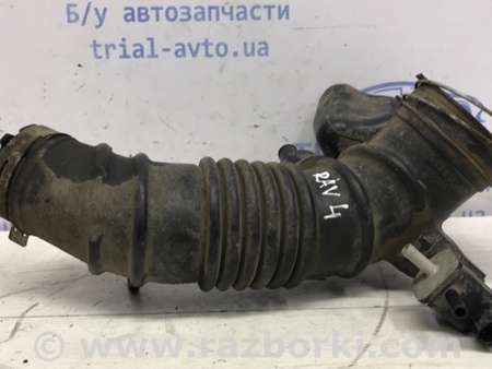 ФОТО Патрубок воздушного фильтра для Toyota RAV-4 (05-12) Київ
