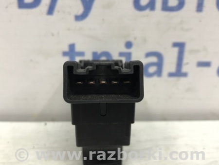 ФОТО Кнопка стеклоподъемника для Suzuki Grand Vitara Киев