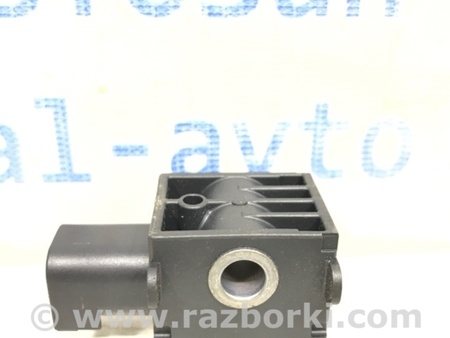 ФОТО Датчик удара (AIRBAG) для Hyundai Santa Fe CM (05-12) Киев