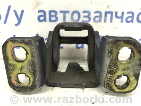 ФОТО Петля крышки багажника для Suzuki Grand Vitara Киев