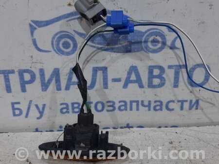 ФОТО Повторитель поворотника для Toyota RAV-4 (05-12) Київ