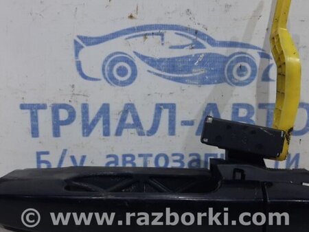 ФОТО Ручка двери внешняя задняя левая для Toyota RAV-4 (05-12) Київ