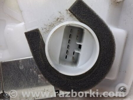 ФОТО Замок двери передний правый для Suzuki SX4 Київ