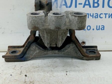 ФОТО Подушка ДВС правая для Chevrolet Captiva Киев