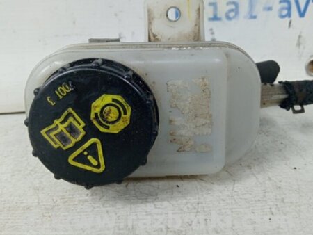 ФОТО Бачок главного тормозного цилиндра для Mazda CX-7 Киев