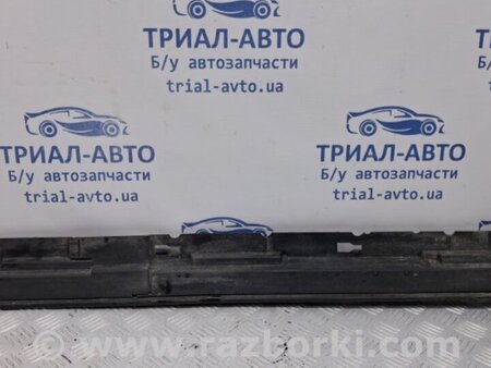 ФОТО Накладка порога внешняя правая для Mazda CX-7 Киев