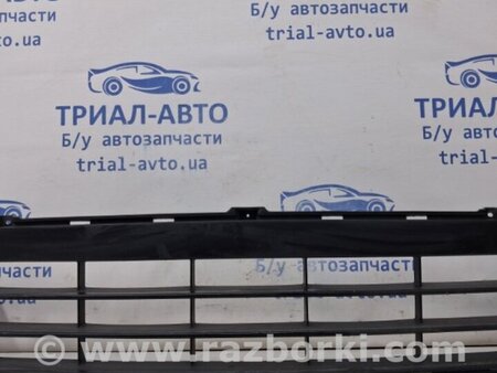 ФОТО Решетка бампера центральная для Suzuki SX4 Киев