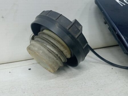 ФОТО Лючок бака для SsangYong Rexton Киев