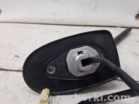 ФОТО Антенна для Toyota Auris E150 (10.2006-11.2012) Київ